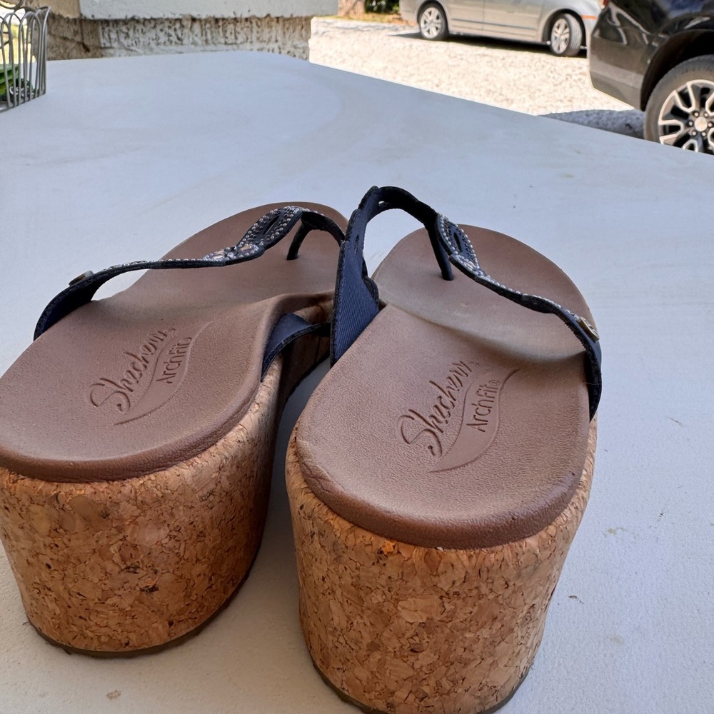 Sketchers wedge flip flops 8.5 - Picture 4 of 4